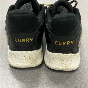 Men’s Black and Gold Basketball Shoes